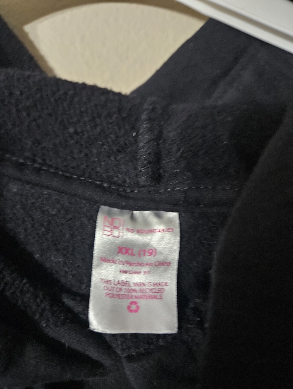 No Boundaries Wild And Free Hoodie XXL - Picture 3 of 4